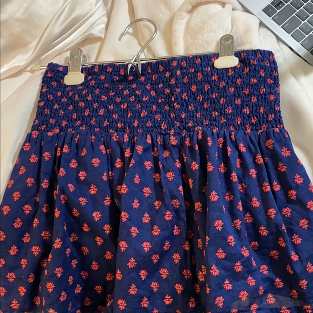 mini skirt
